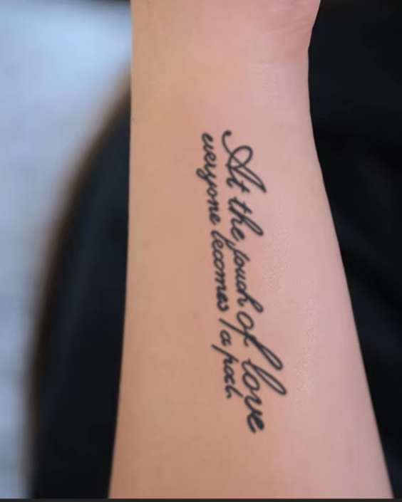 Motif de phrase, tatouage temporaire semi-permanents réalistes pour les bras