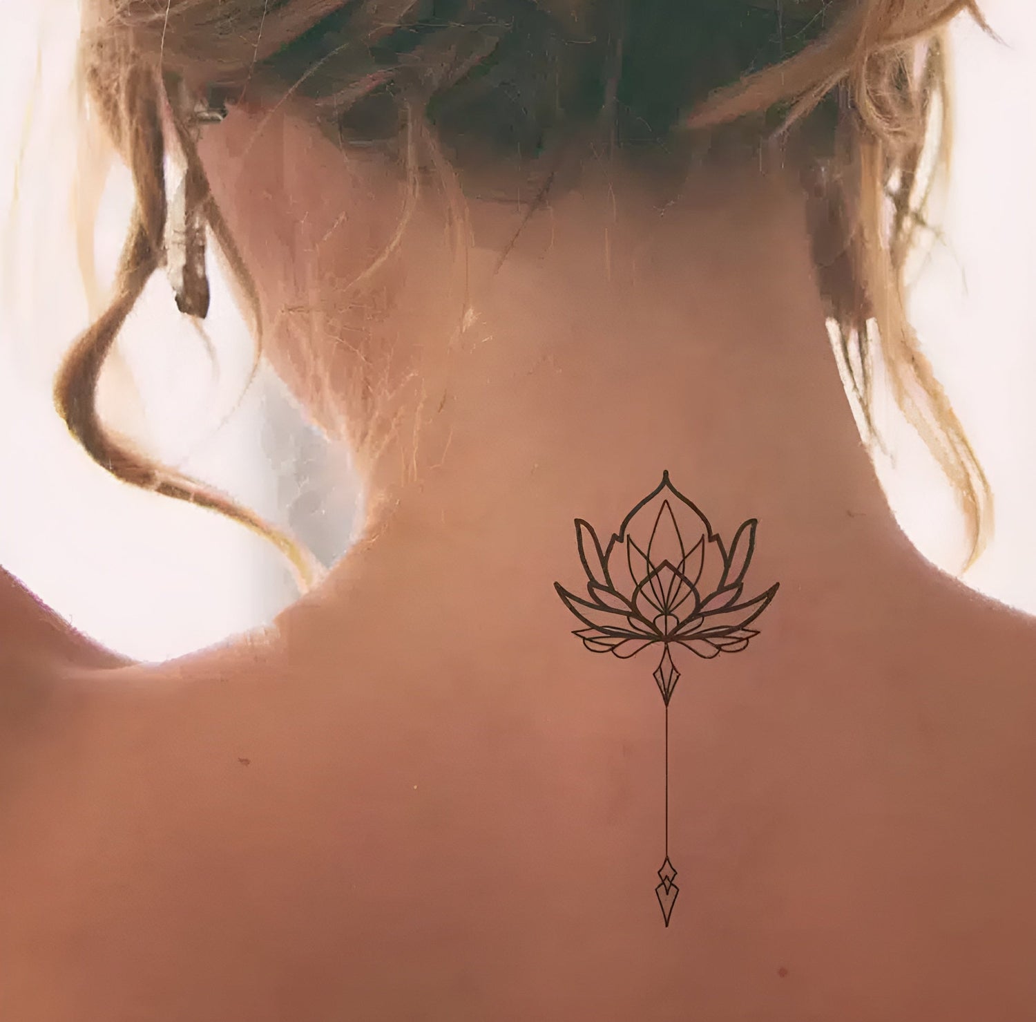 TATOUAGES POUR FEMMES